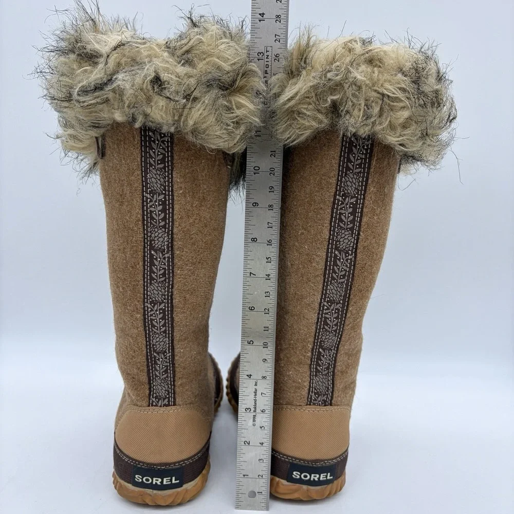 Sorel Womens 5 Boots Cozy Joan Tall Felt Faux Fur Tan Warm Pull On NL1884-286